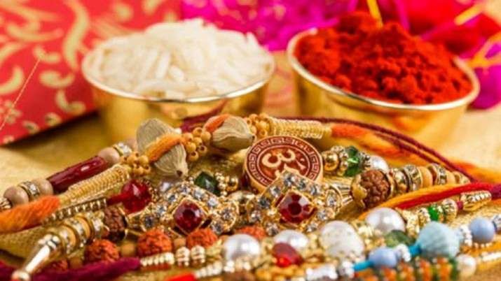 रक्षाबंधन 2020: राखी बांधने का शुभ मुहूर्त और रक्षाबंधन से जुडी रोचक जानकारी