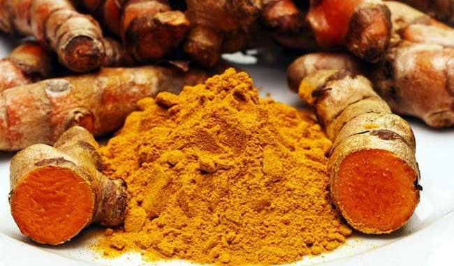 क्या आप जानते है सर्दियों में कच्ची हल्दी के फायदे?