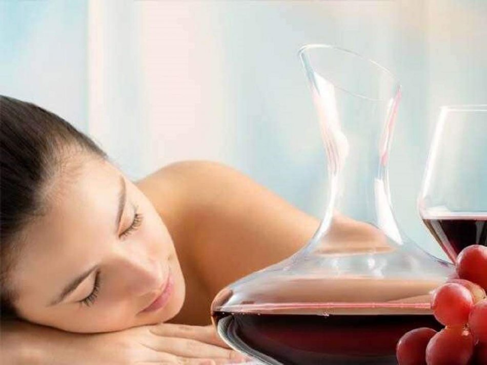 How to Get Glowing Skin With Wine Facial?